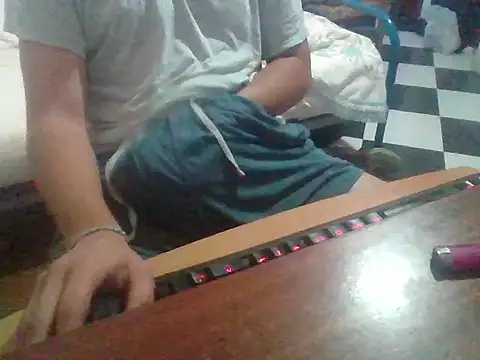 Snapshot of CummedCock chatting on October 5, 10:46 am CummedCock online show from October 5, 10:46 am