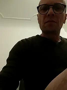 wedge75 online show from October 28, 5:04 pm