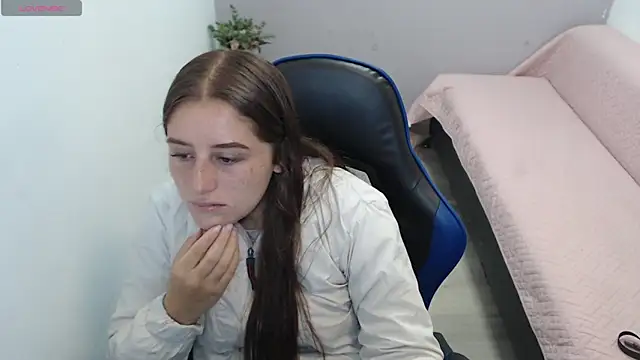 valerie diaz1 online show from February 25, 1:43 pm