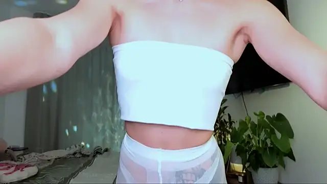 Snapshot of Sp1cyme chatting on September 22, 4:42 pm Sp1cyme online show from September 22, 4:42 pm