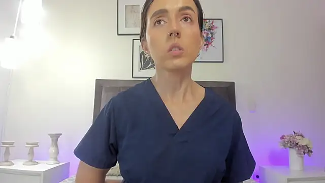 Snapshot of helen_mooree chatting on July 16, 2:23 pm helen mooree online show from July 16, 2:23 pm