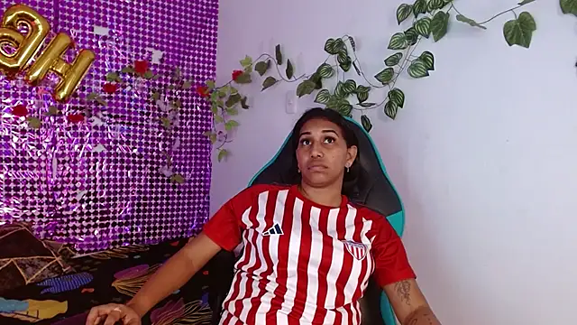 Kristel lee online show from November 19, 8:42 pm