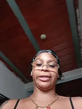 Snapshot of Melanie_candy_ chatting on July 23, 9:35 pm Melanie candy online show from July 23, 9:35 pm