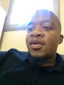 Snapshot of shotgunDee chatting on November 25, 2:06 pm shotgunDee online show from November 25, 2:06 pm