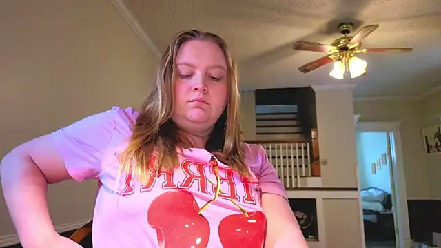 PhatAssBlond online show from February 4, 2:12 pm