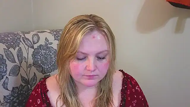 PhatAssBlond online show from March 30, 12:22 am