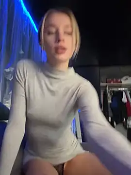 Snapshot of SSSATIVA_model chatting on March 12, 1:14 am SSSATIVA model online show from March 12, 1:14 am