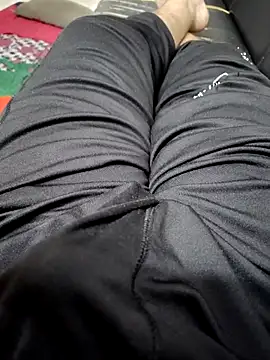 SplitPrestige19 online show from February 17, 5:30 pm