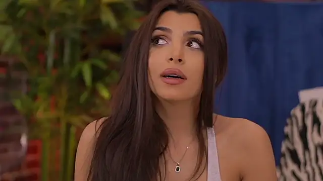 NicoleCellini online show from February 23, 3:13 am