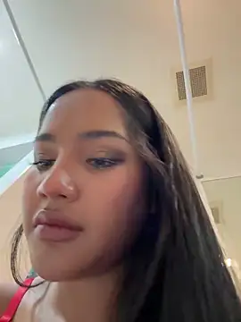 Snapshot of ice_ice_babyy chatting on March 21, 6:51 pm ice ice babyy online show from March 21, 6:51 pm