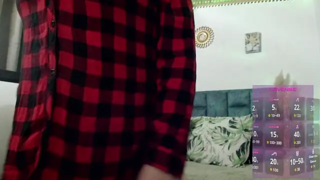 Donniia online show from March 18, 9:51 pm