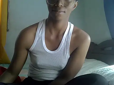ElianeHot online show from July 3, 9:16 am