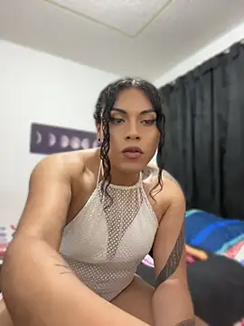 Ariana Rodriguez  online show from June 24, 6:29 pm