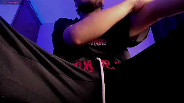 s sven03 online show from March 21, 7:02 am