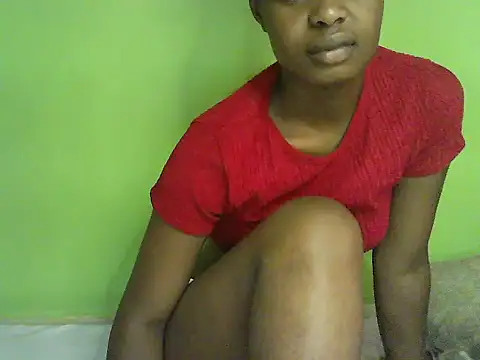 Snapshot of princess-maira chatting on November 8, 3:50 am princess-maira online show from November 8, 3:50 am