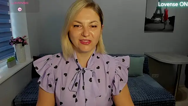 Snapshot of sweet___margaret chatting on March 14, 5:59 am sweet margaret online show from March 14, 5:59 am