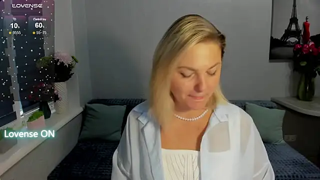 sweet   margaret online show from November 3, 1:01 pm