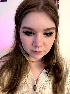 PumaShyXD online show from October 31, 11:00 am