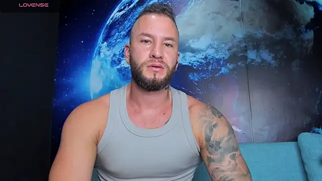 delessandro world online show from March 28, 12:43 am