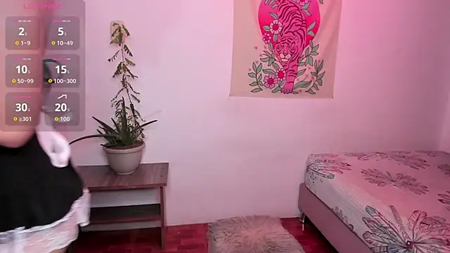 JaneRuss  online show from September 26, 1:42 am