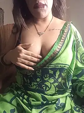 Snapshot of Jessicca_Cum chatting on June 16, 8:33 pm Jessicca Cum online show from June 16, 8:33 pm