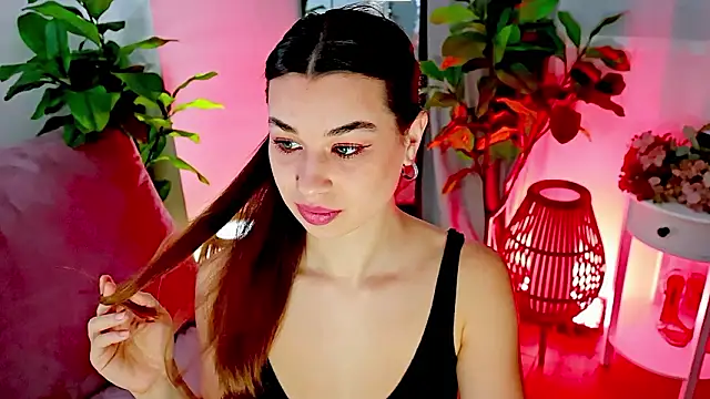 divetagrace online show from March 10, 9:42 pm