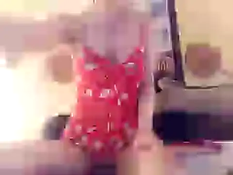 Snapshot of michele462 chatting on March 21, 2:50 am michele462 online show from March 21, 2:50 am