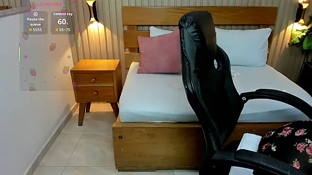 luciana ballesteros  online show from January 10, 12:07 pm