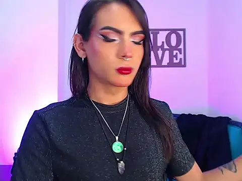 lilithnyx333 online show from April 21, 6:52 am