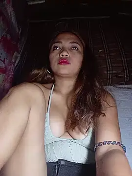 Snapshot of prettybella4u chatting on July 12, 11:29 pm prettybella4u online show from July 12, 11:29 pm