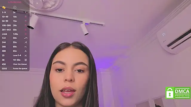 Snapshot of Aleejaa__ chatting on October 16, 11:33 am Aleejaa online show from October 16, 11:33 am