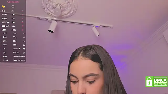 Snapshot of Aleejaa__ chatting on October 20, 11:32 am Aleejaa online show from October 20, 11:32 am