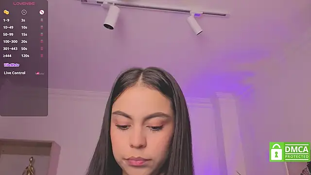 Snapshot of Aleejaa__ chatting on October 21, 11:55 am Aleejaa online show from October 21, 11:55 am