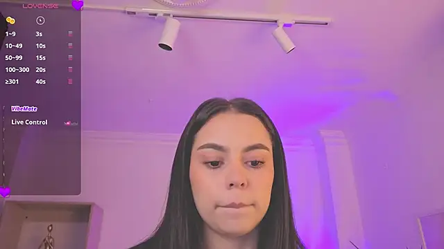 Snapshot of Aleejaa__ chatting on November 7, 11:21 am Aleejaa online show from November 7, 11:21 am