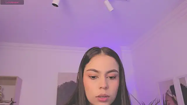 Snapshot of Aleejaa__ chatting on November 13, 11:53 am Aleejaa online show from November 13, 11:53 am