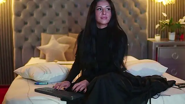 AmelyNoir online show from December 30, 3:47 am