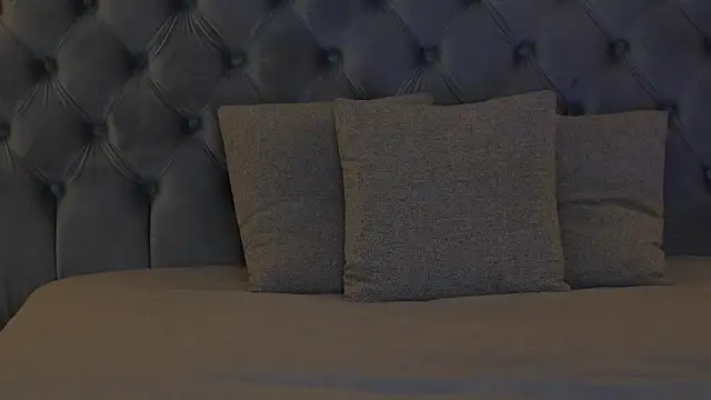 Snapshot of AmelyNoir chatting on November 13, 9:25 pm AmelyNoir online show from November 13, 9:25 pm