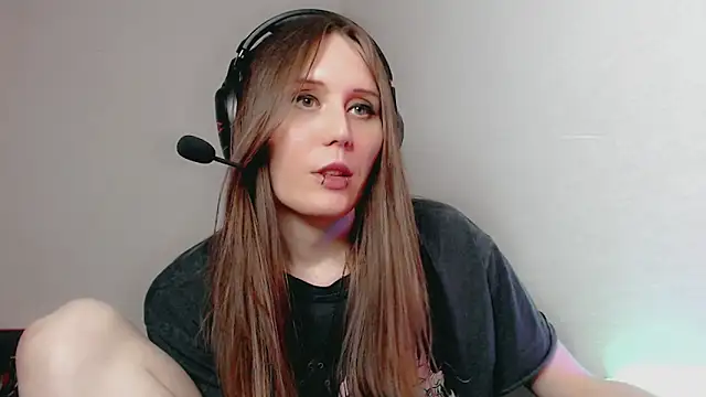 Snapshot of tracy_cooper chatting on January 26, 2:24 am tracy cooper online show from January 26, 2:24 am