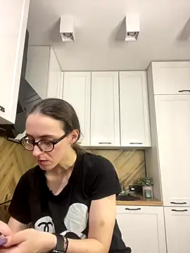 MartiniiSelenna online show from November 8, 6:46 am