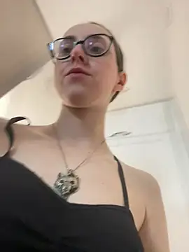 MartiniiSelenna online show from July 3, 5:47 am