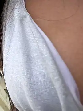 Snapshot of Rose-euphoria chatting on October 26, 1:50 pm Rose-euphoria online show from October 26, 1:50 pm