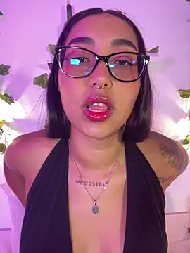 melanieecox online show from May 28, 12:08 am