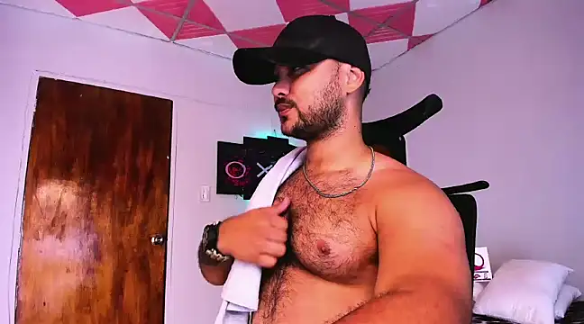 Sebas-hott online show from December 18, 5:48 am