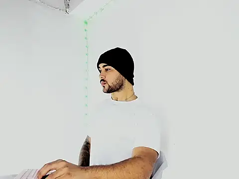 Sebas-hott online show from September 19, 1:51 am