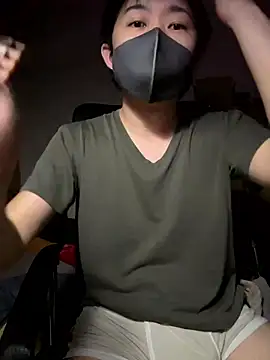 Snapshot of kentyken chatting on October 18, 3:24 pm kentyken online show from October 18, 3:24 pm