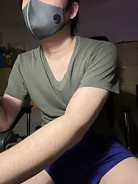 Snapshot of kentyken chatting on October 24, 8:49 pm kentyken online show from October 24, 8:49 pm