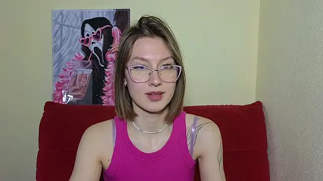 Snapshot of MalvinaBlum chatting on January 11, 5:52 am MalvinaBlum online show from January 11, 5:52 am