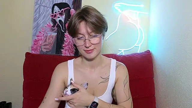 Snapshot of MalvinaBlum chatting on September 25, 4:49 am MalvinaBlum online show from September 25, 4:49 am