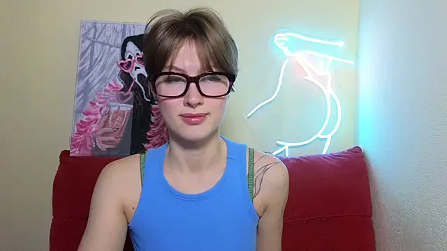 Snapshot of MalvinaBlum chatting on September 30, 1:54 am MalvinaBlum online show from September 30, 1:54 am