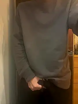 Snapshot of saku_chan_live chatting on November 20, 4:40 pm saku chan live online show from November 20, 4:40 pm